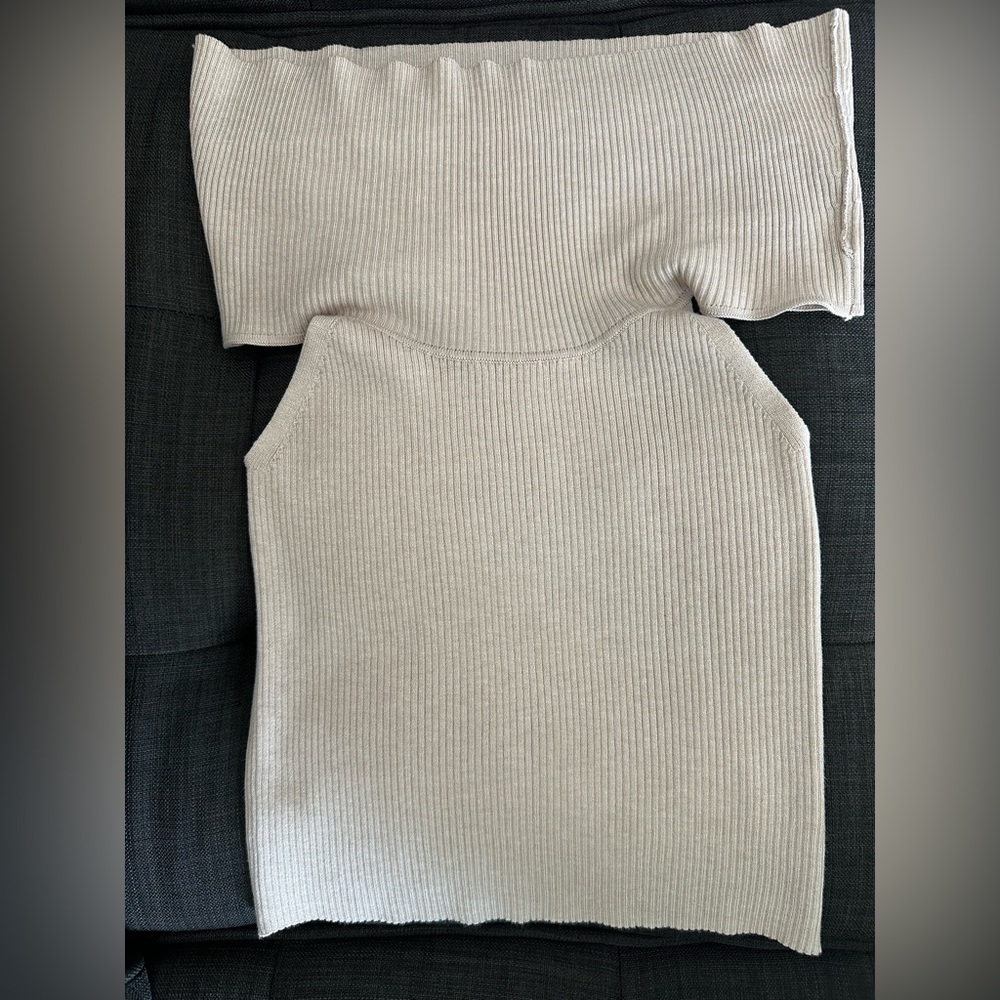Pink Rose Ribbed Knit Off-the-Shoulder Top in Tan Size Large